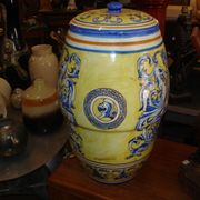 Late 19th century earthenware liquid reservoir