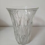 Glass vase, "leaves" pattern
