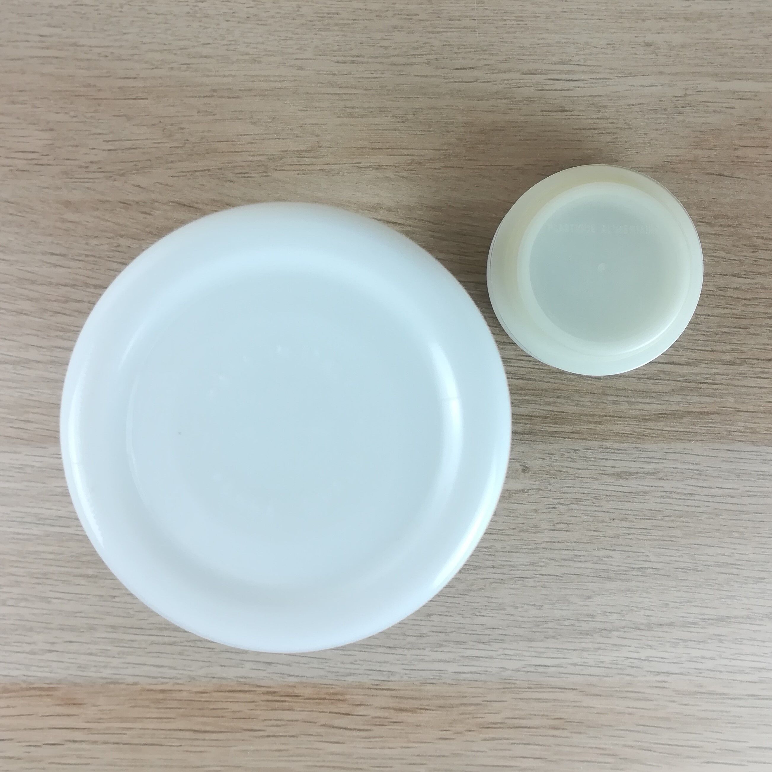 Opaline apothecary pot h=21.5cm