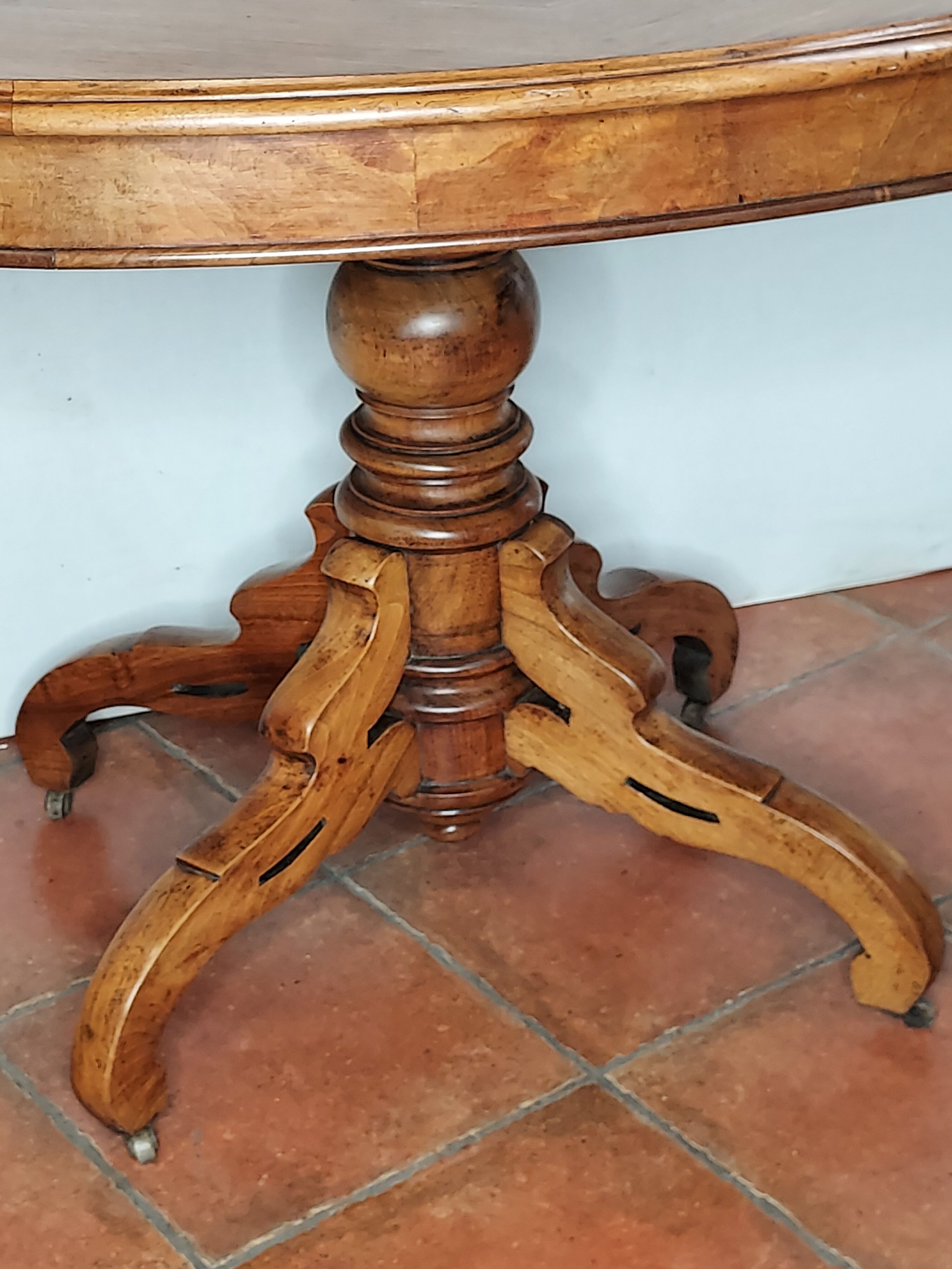 Walnut pedestal table