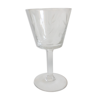 Crystal wine glass