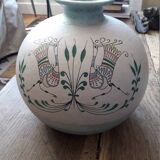 round vase in Italian ceramic