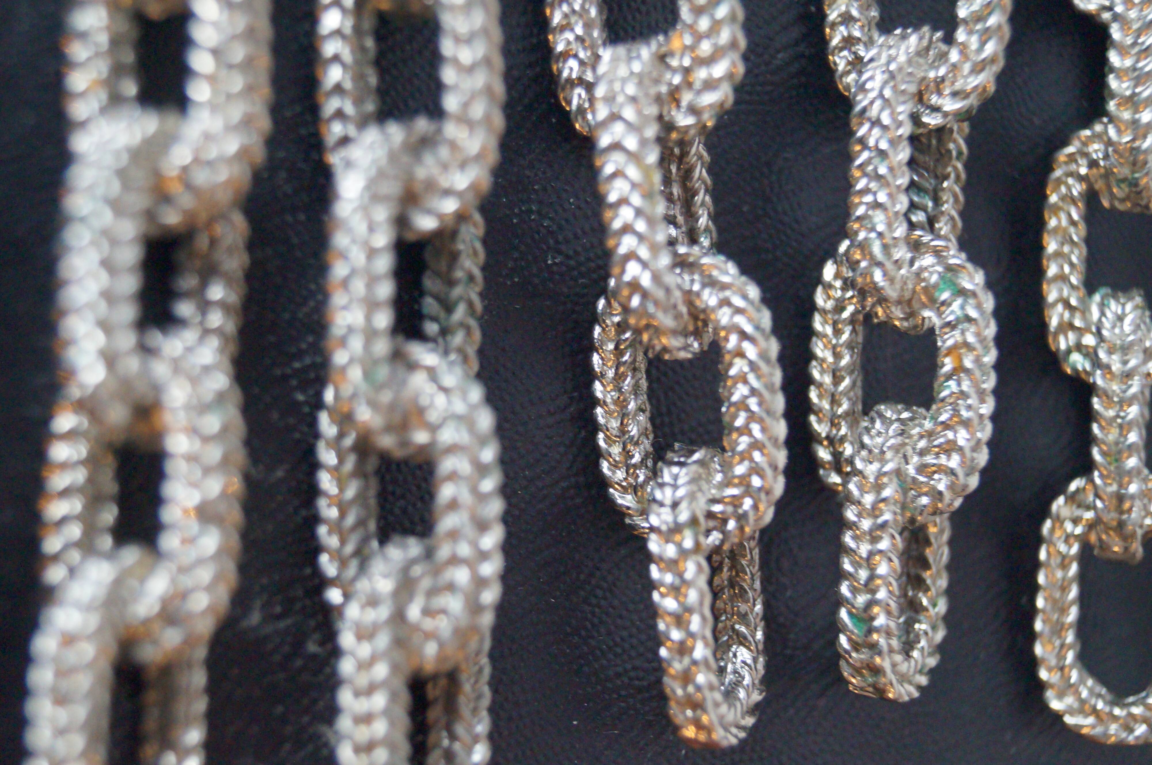 Knife holder chain style 1950