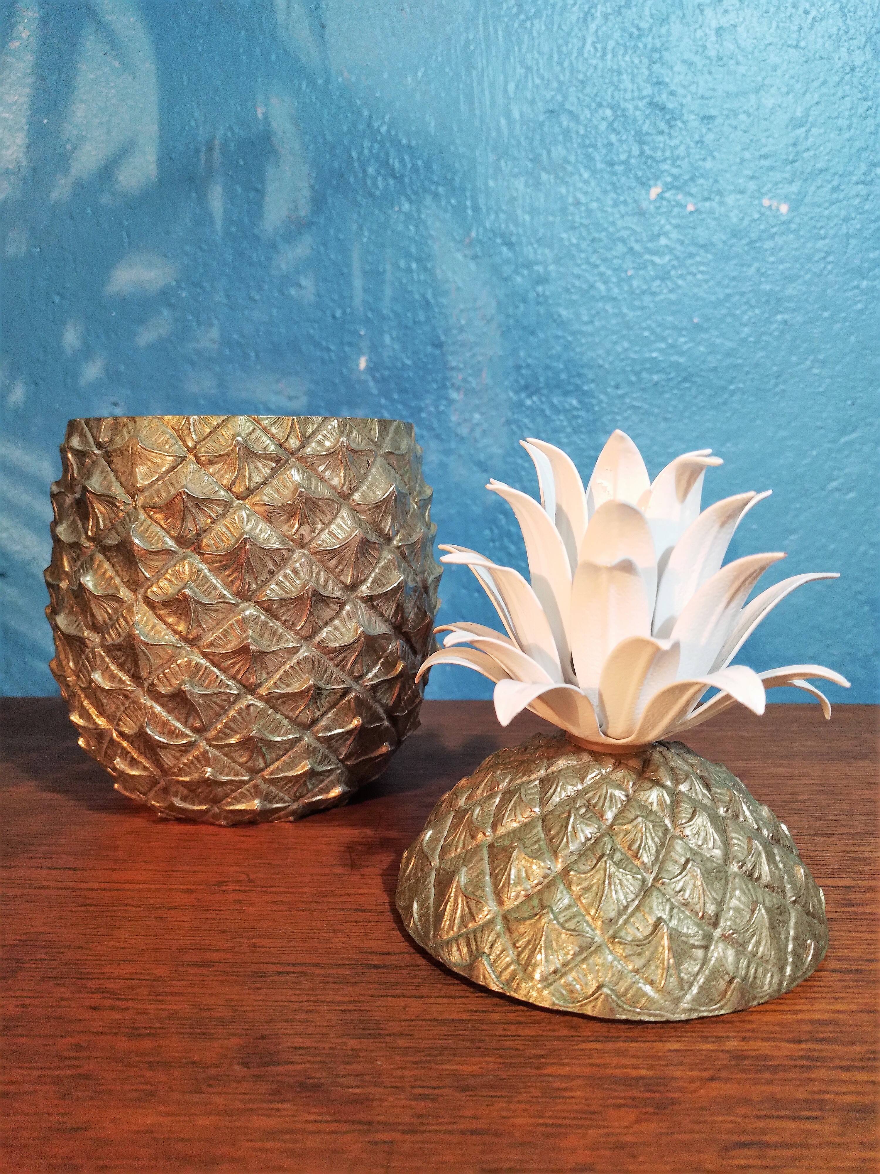 Manetti ice bucket 1970s