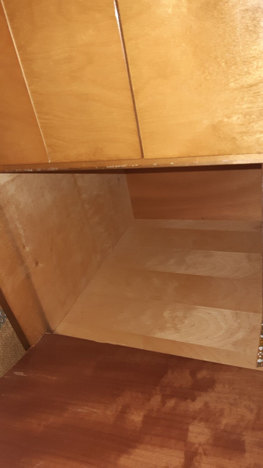 Vintage bass enfilade