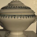 Covered soup tureen or vegetable dish in Saint Amand earthenware H29 D28