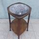 Table guéridon Art Nouveau en acajou et dessus en marbre