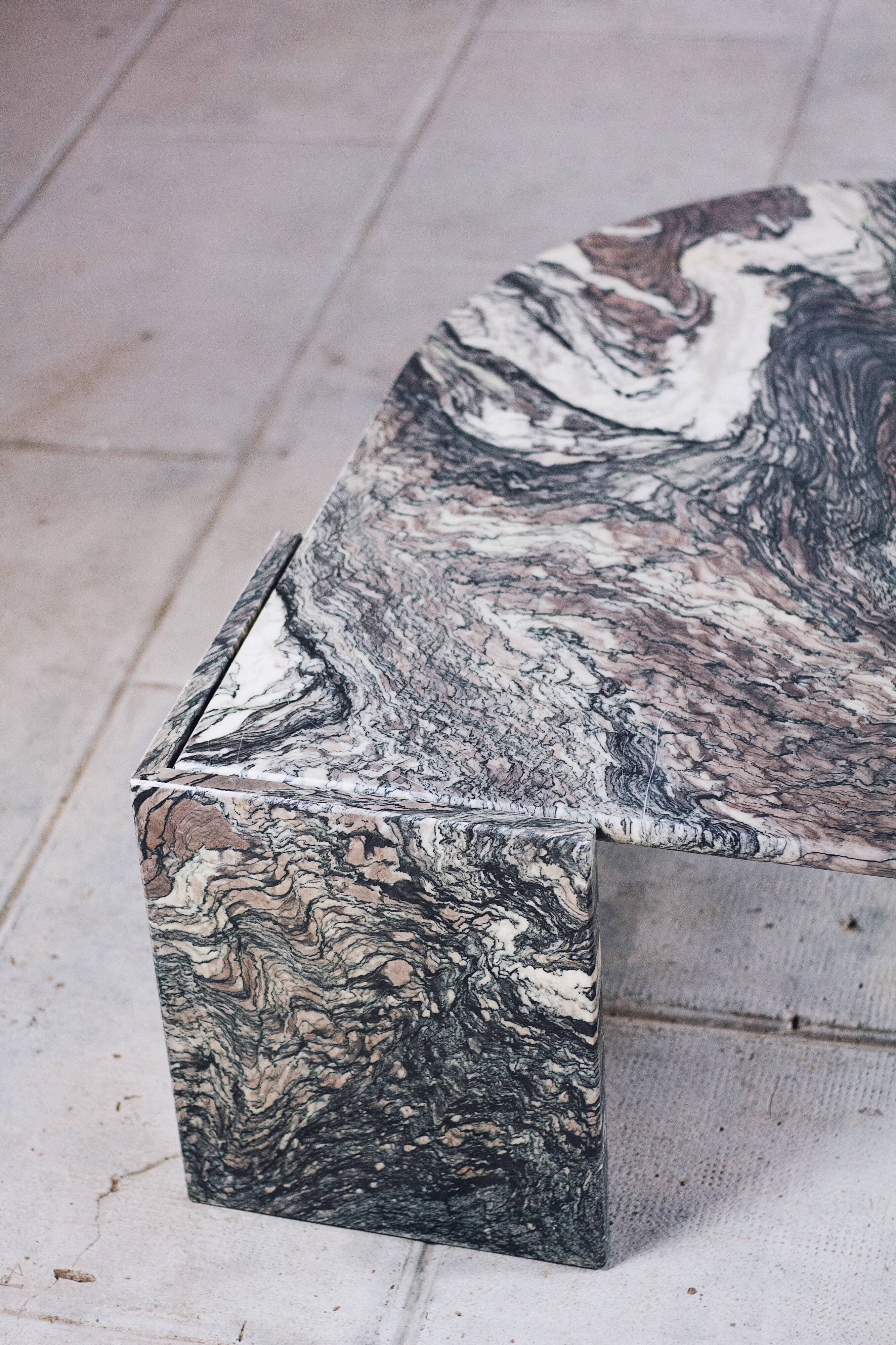 Eye-shaped marble coffee table by Roche Bobois, 1970