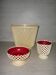 Lot de vases Emsa rouge et beige, pique fleurs, cache pot et une coupe