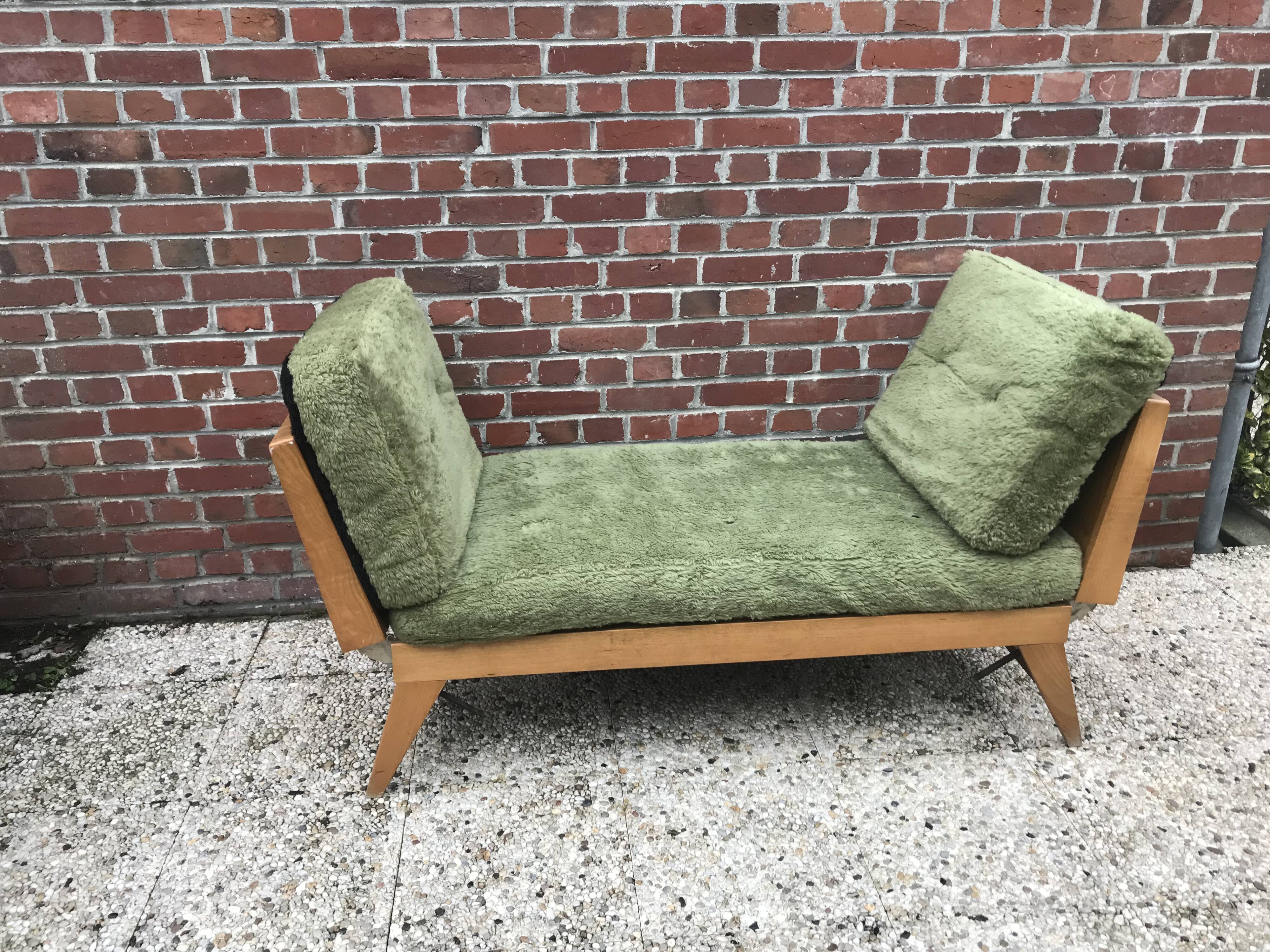 Day bed vintage compass feet