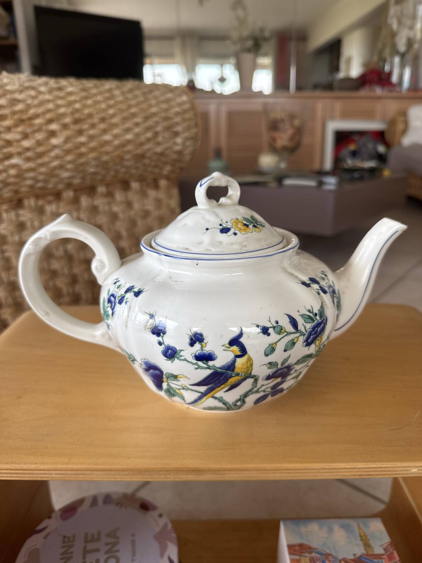 Villeroy & Boch teapot
