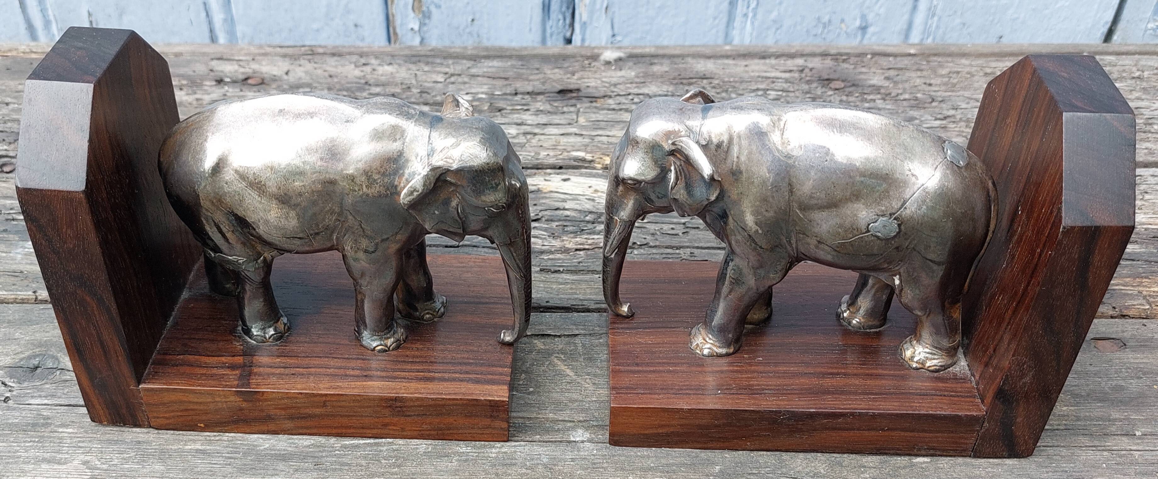 greenhouse book elephant in silver metal