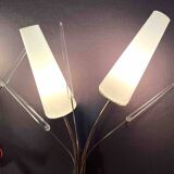 Paire appliques modernes laiton opalines milieu de siècle, Maison Lunel, France, 1950