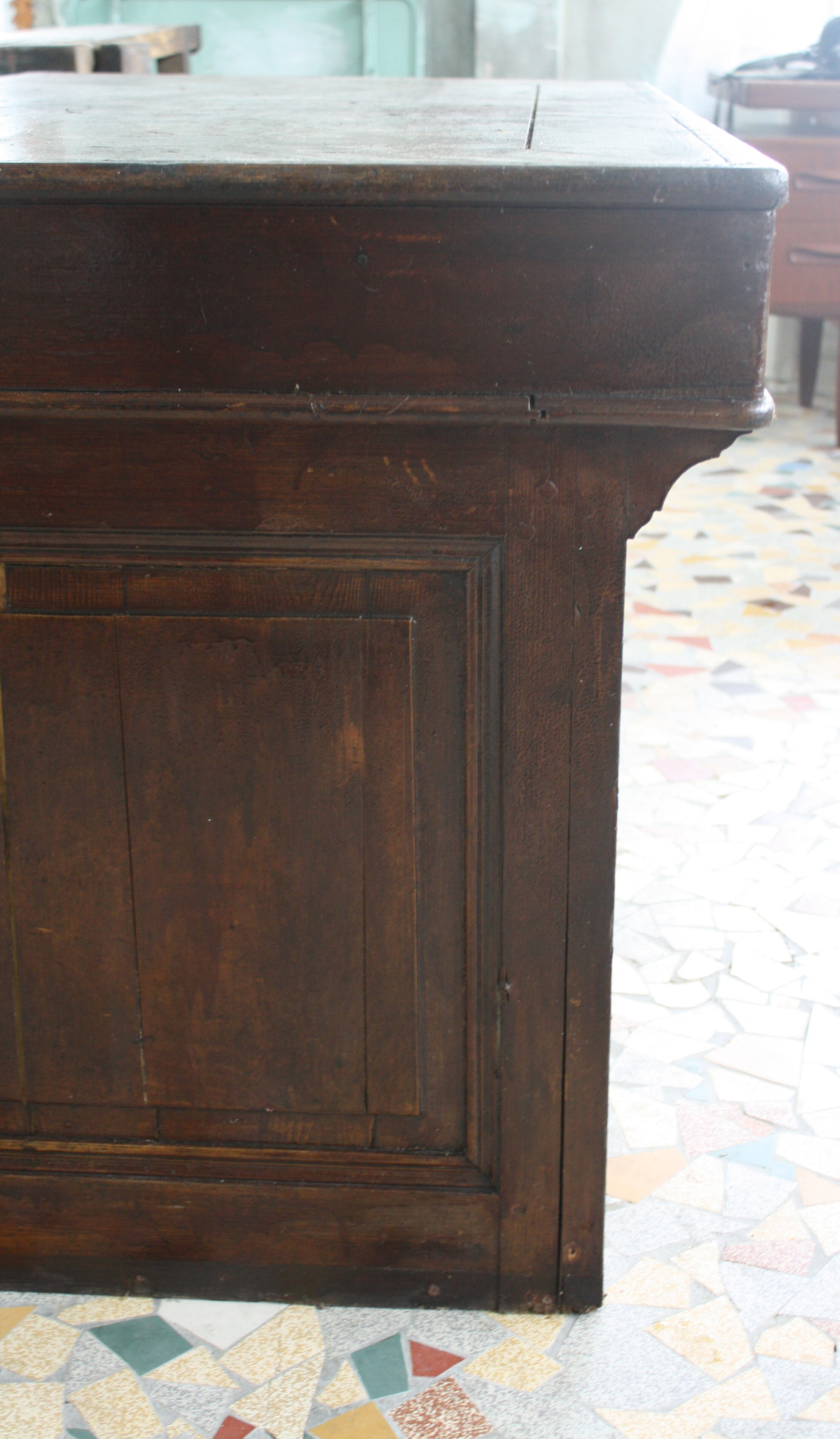 Former trade counter