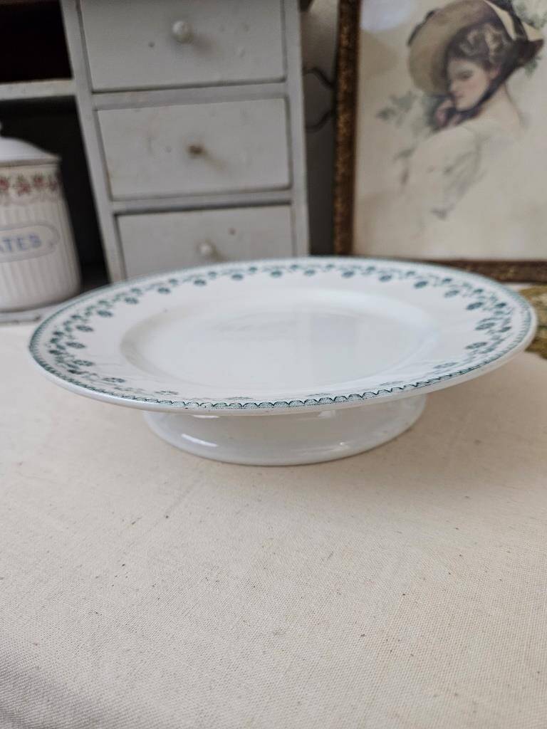 Moulin des Loups earthenware dish