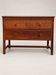 Commode ancienne en chêne sculpté – Début XXe siècle