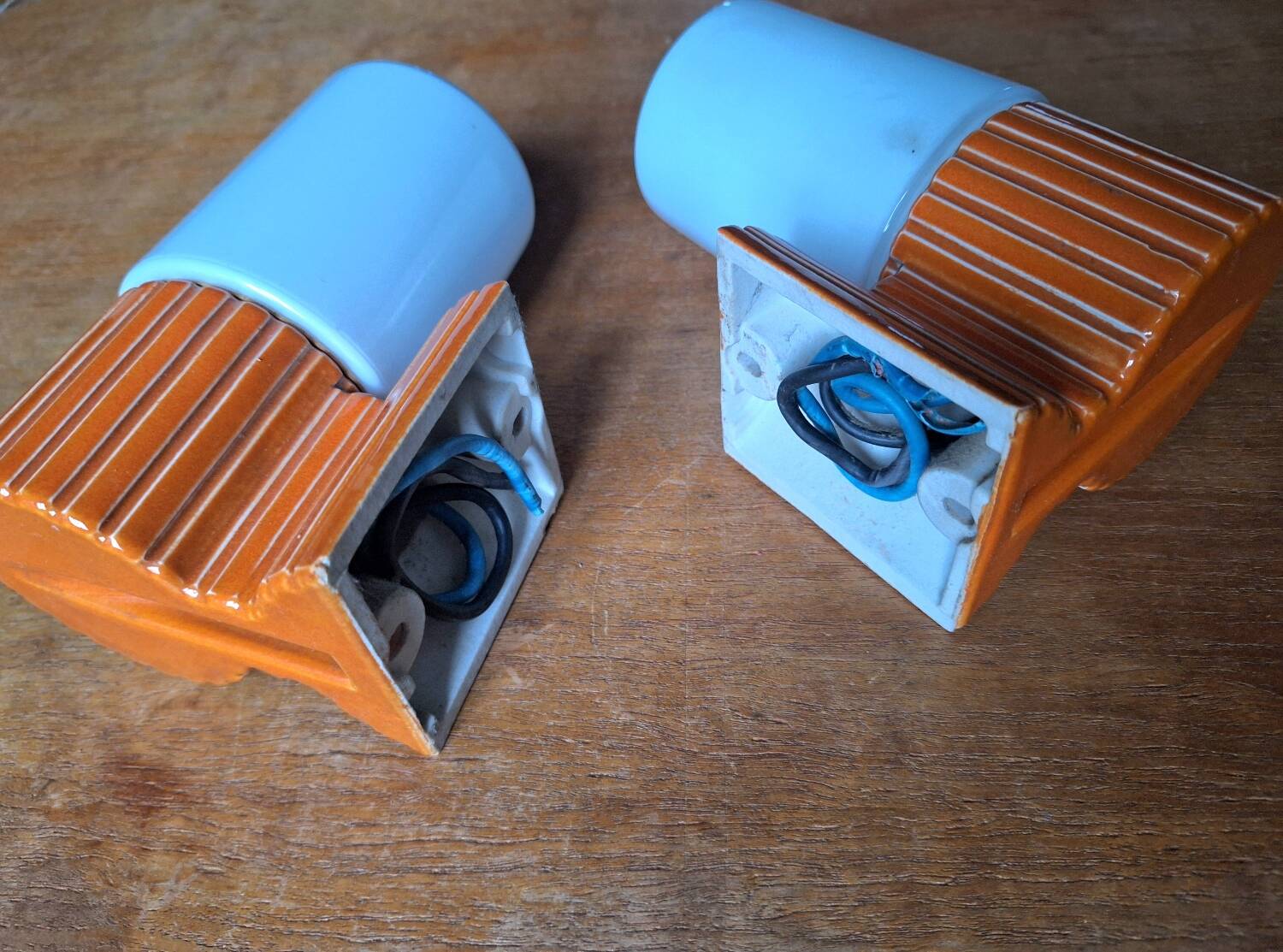 Pair of vintage Hans Agne Jakobsson wall lamps for IFÖ, antique designer lamps