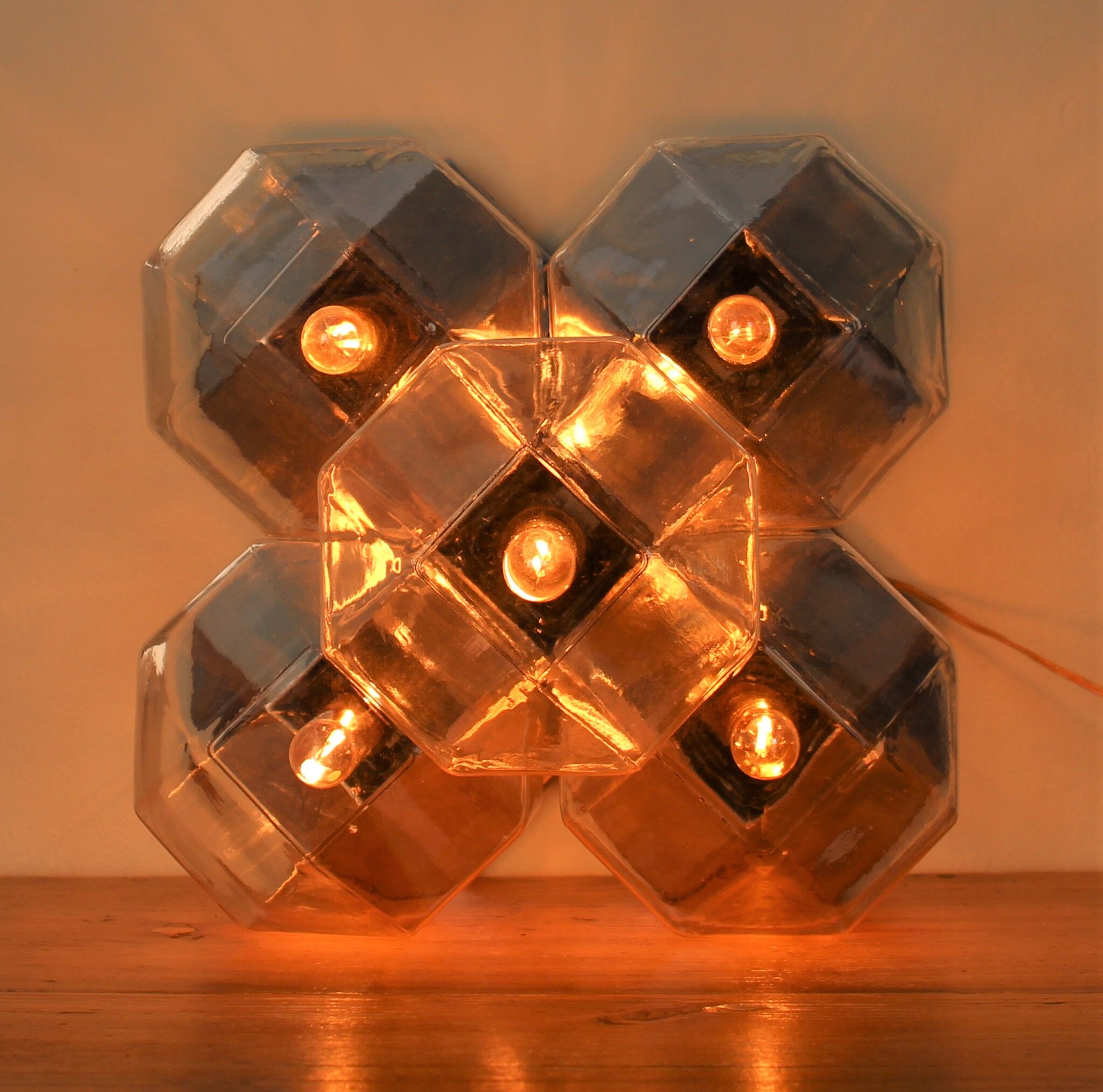 Applique par Motoko Ishi pour Staff Lights années 1970