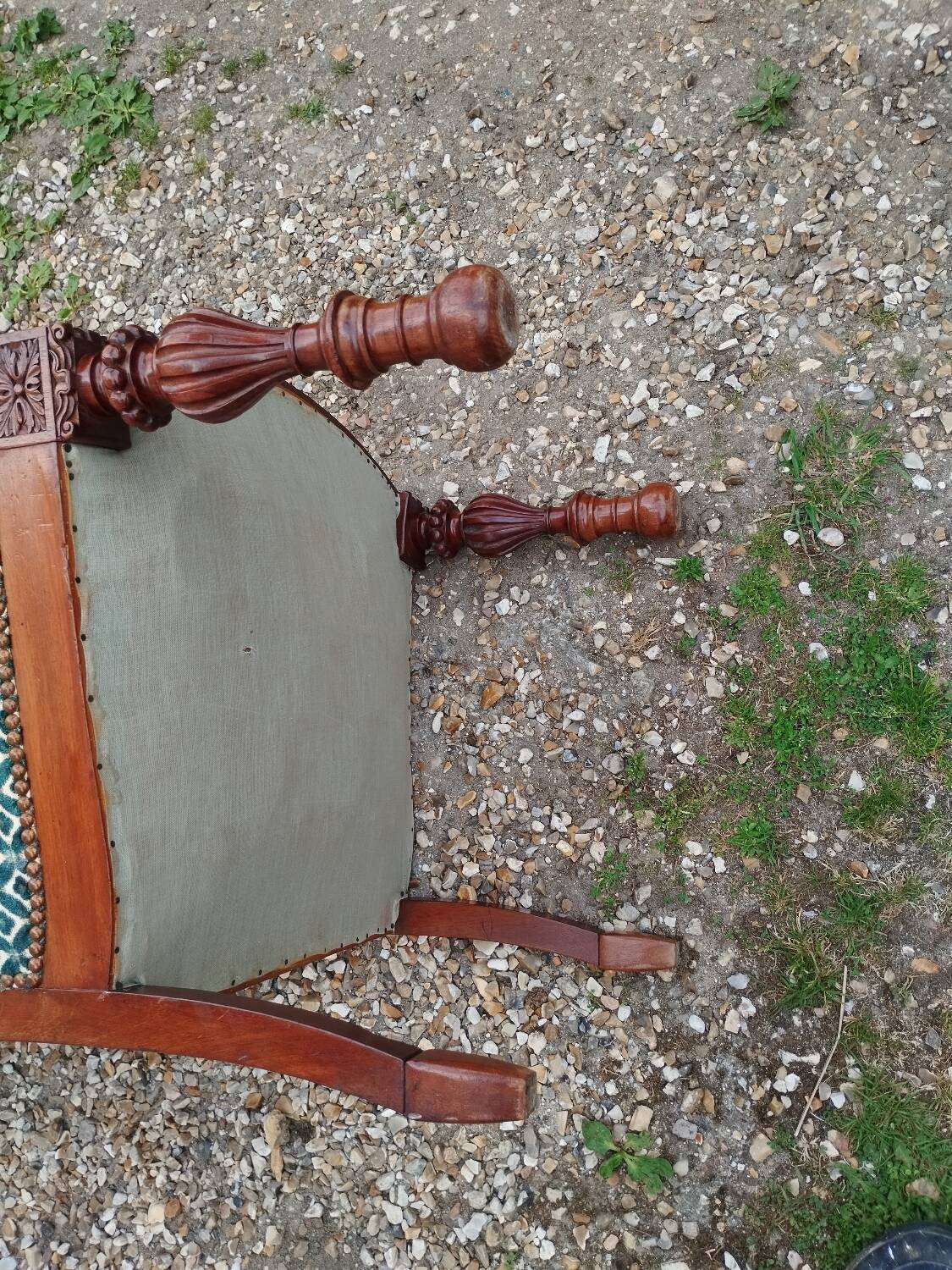 Pair of antique Louis XVI mahogany armchairs from the 19th century