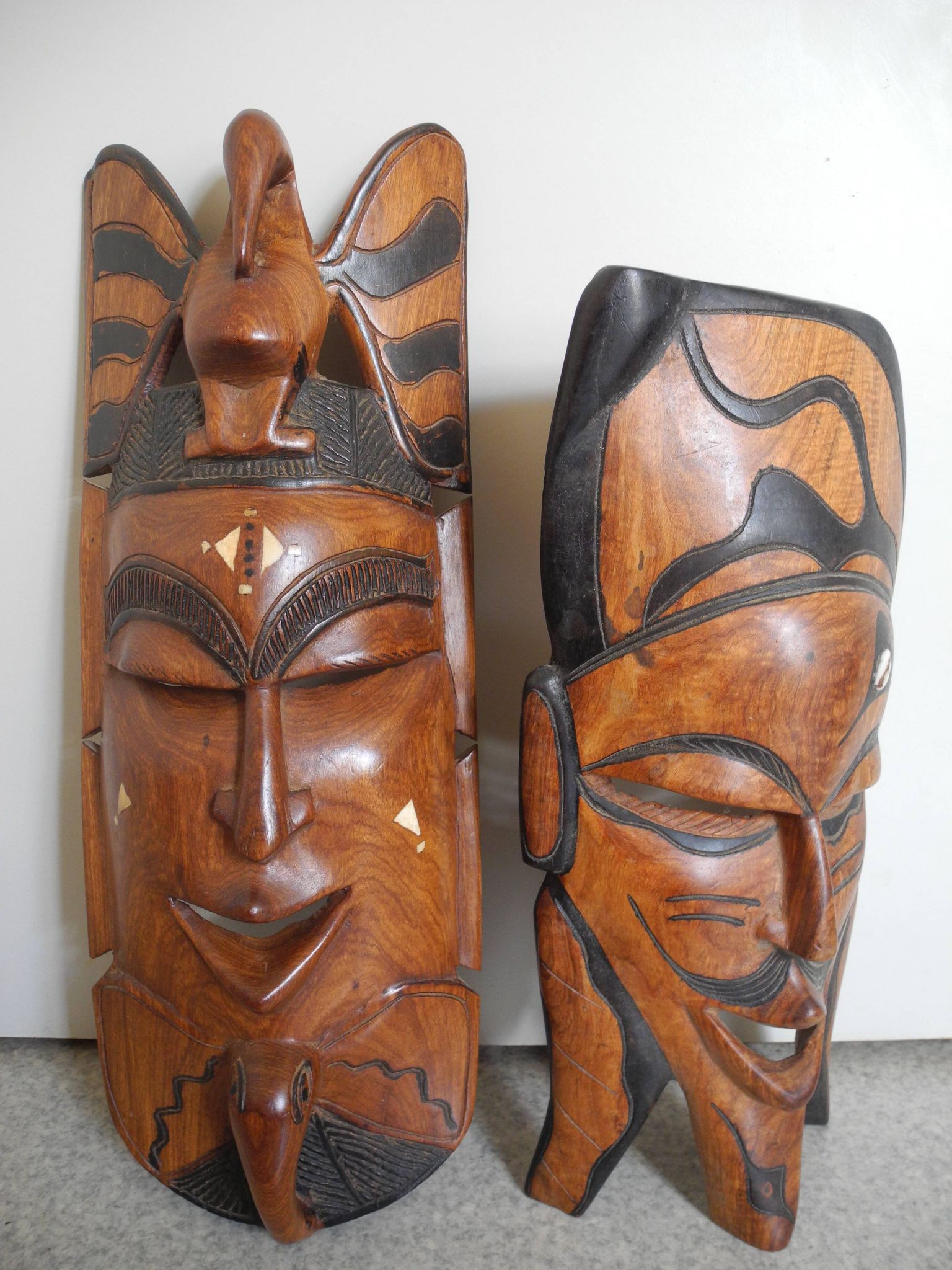 Pair of African wooden masks, vintage decoration, wooden African masks, 70s/80s