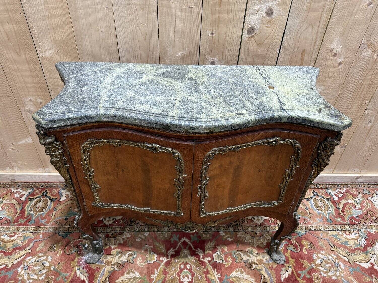 Marquetry buffet in Louis XV / Transition style