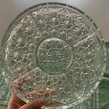 Plat compartimenté en verre ciselé