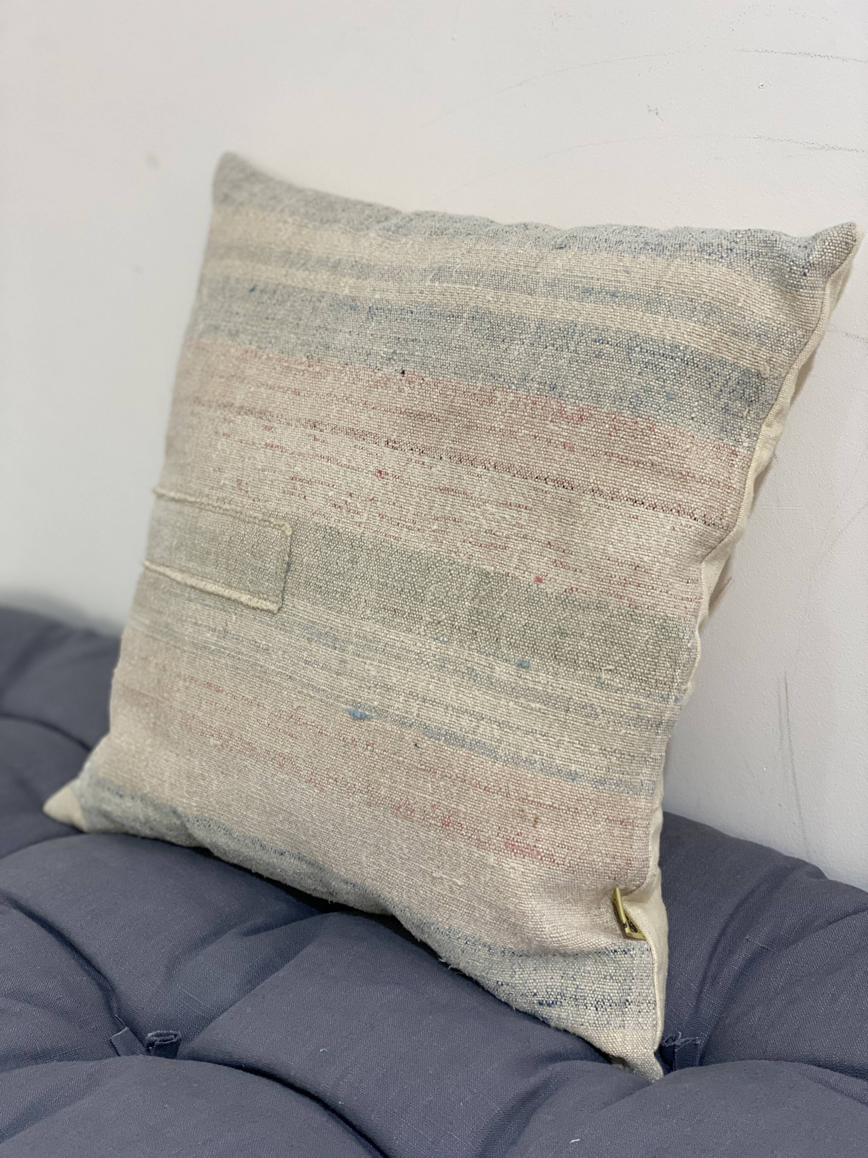 Handmade cushion in vintage fabric, Kilim style.
