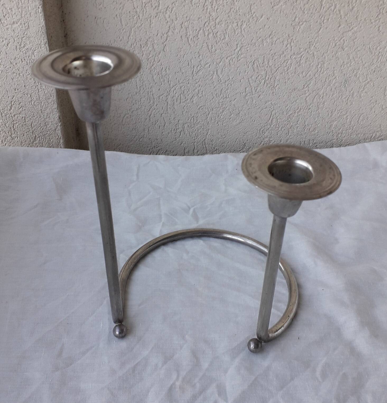 Double metal candle holder
