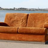 Canapé orange cuir suédé et acier. Circa 1970