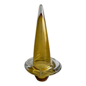 Vase à toupie en verre