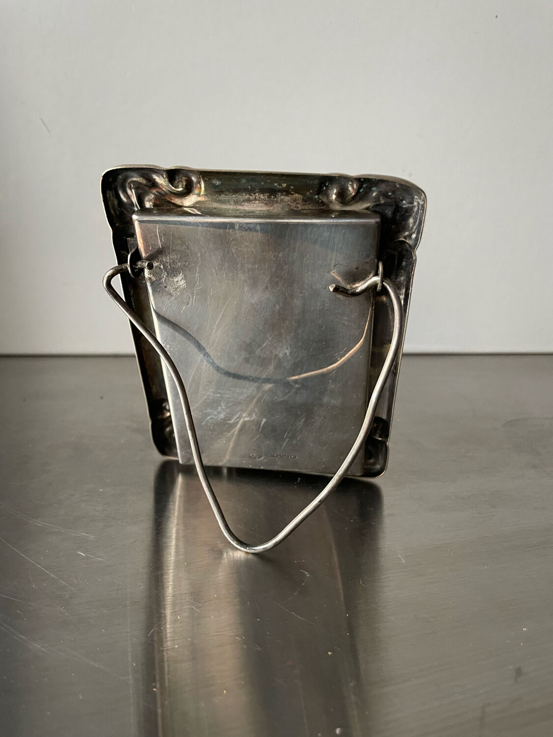 Art nouveau metal silver plated picture frame