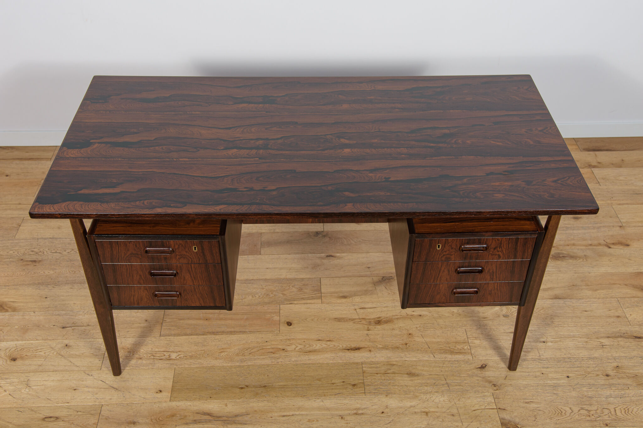 Mid-Century Rosewood Desk by Gunnar Nielsen Tibergaard for Tibergaard, Denmark, 1960s
