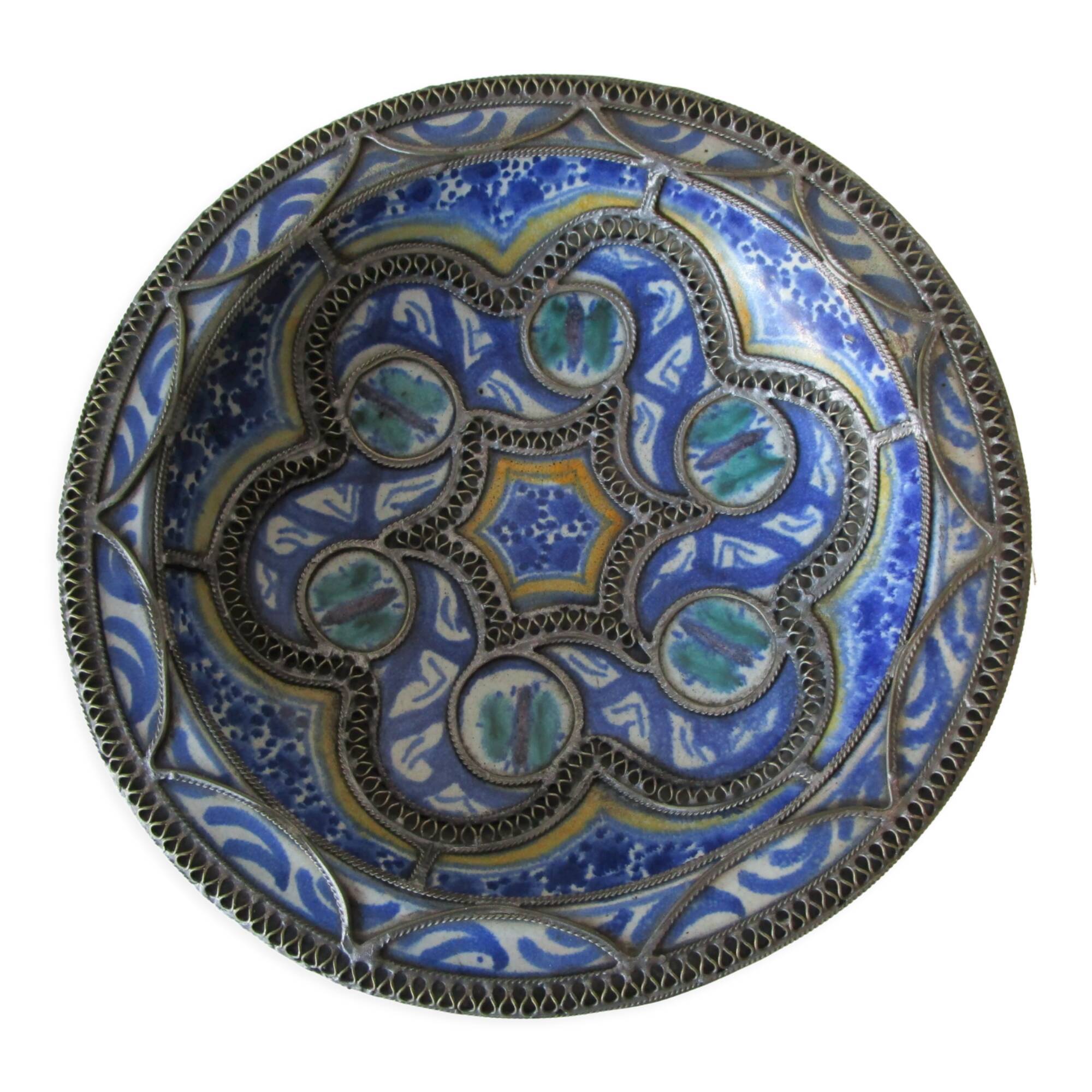 Duo of antique plates in filigree Hispano Moorish ceramics