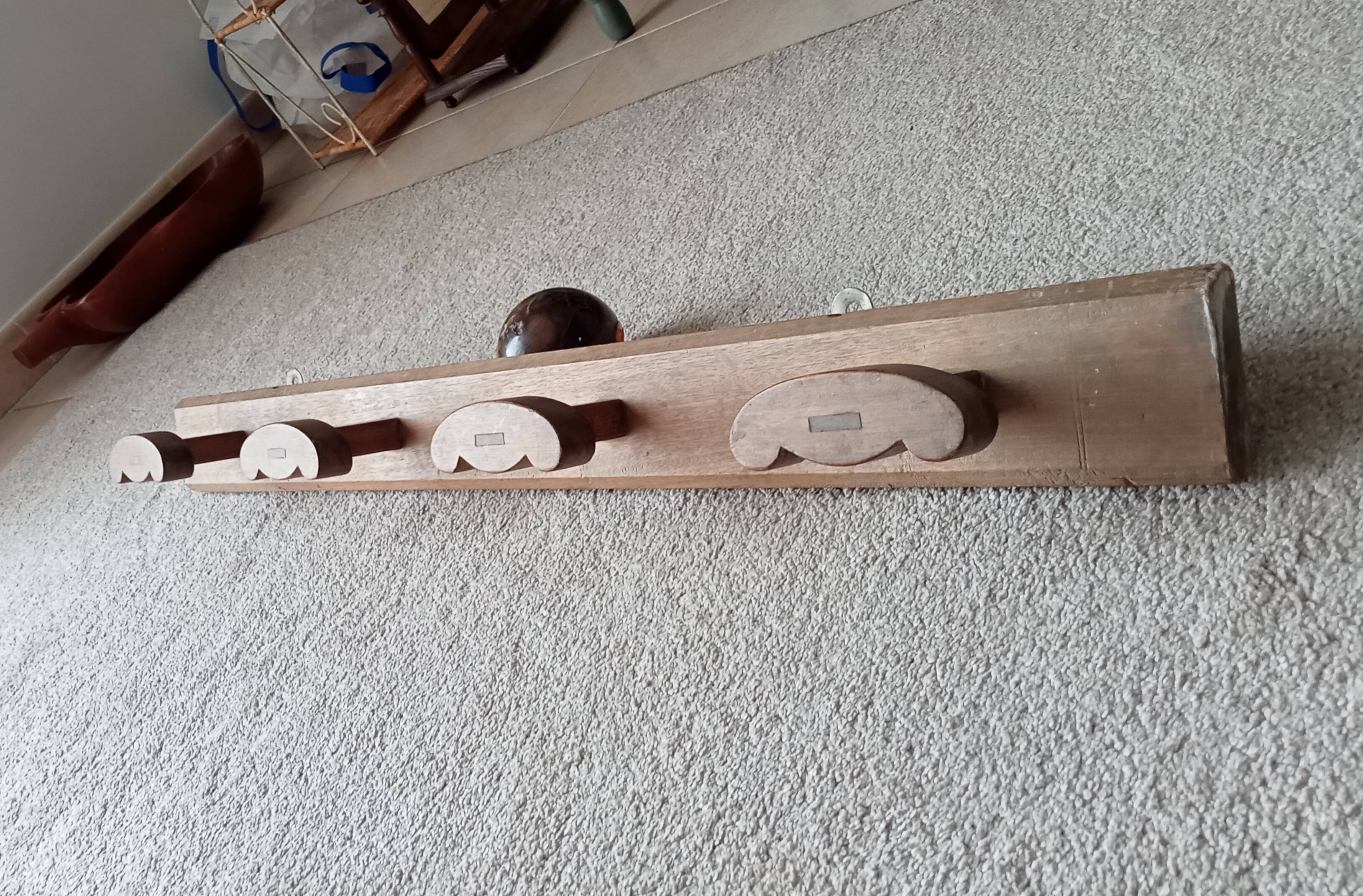 Vintage wall coat rack pop art