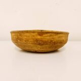 Swedish folk art, unique wooden bowl from the 19th century.