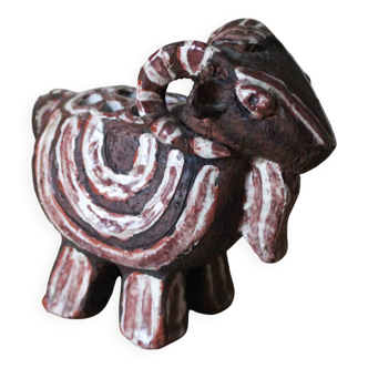 Ceramic flower picker ram