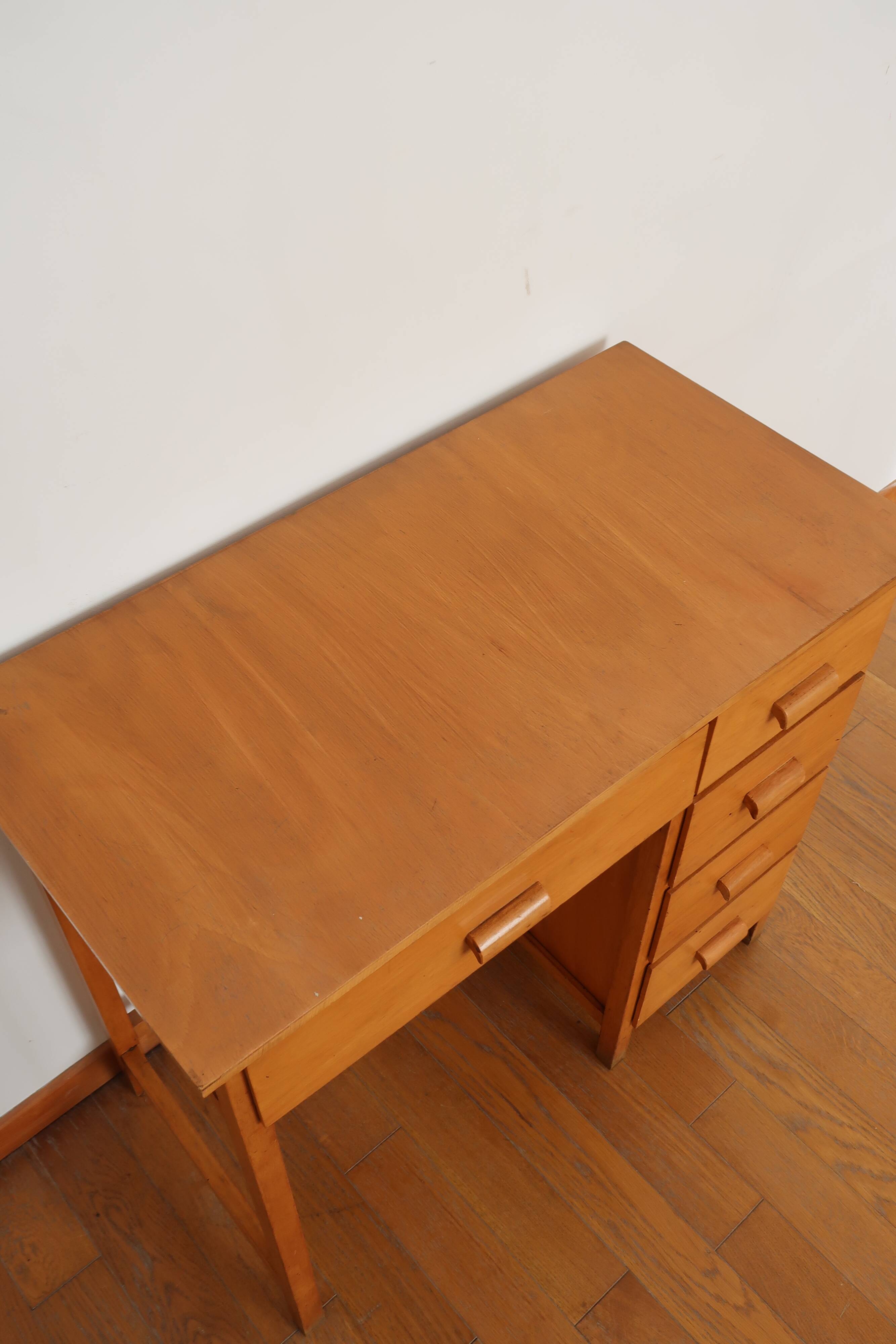 50's wooden desk