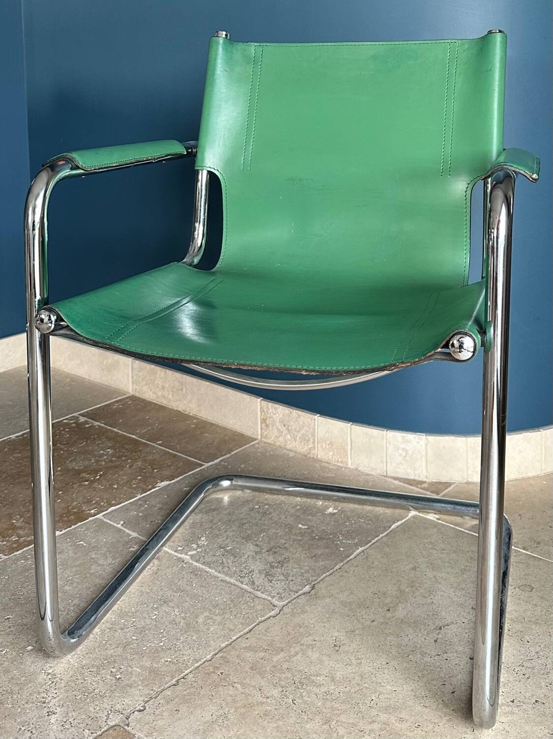 Set of 6 Chairs and 2 Matteo Grassi Armchairs in leather - rare "Basque" green