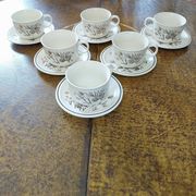Pinewood tea set
