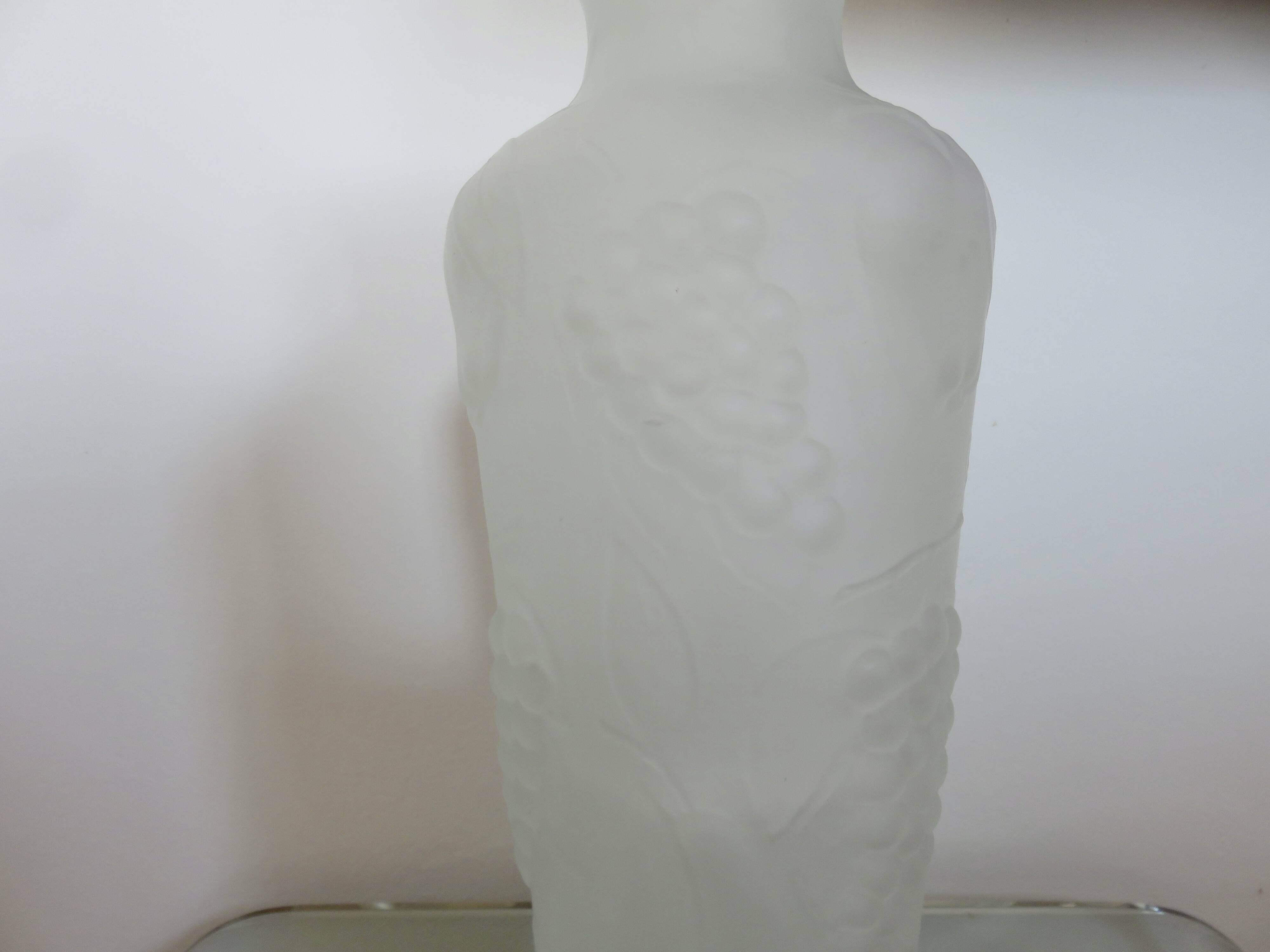 Vase en verre givré, dépoli, made in Italy, décor de pommes et de raisins