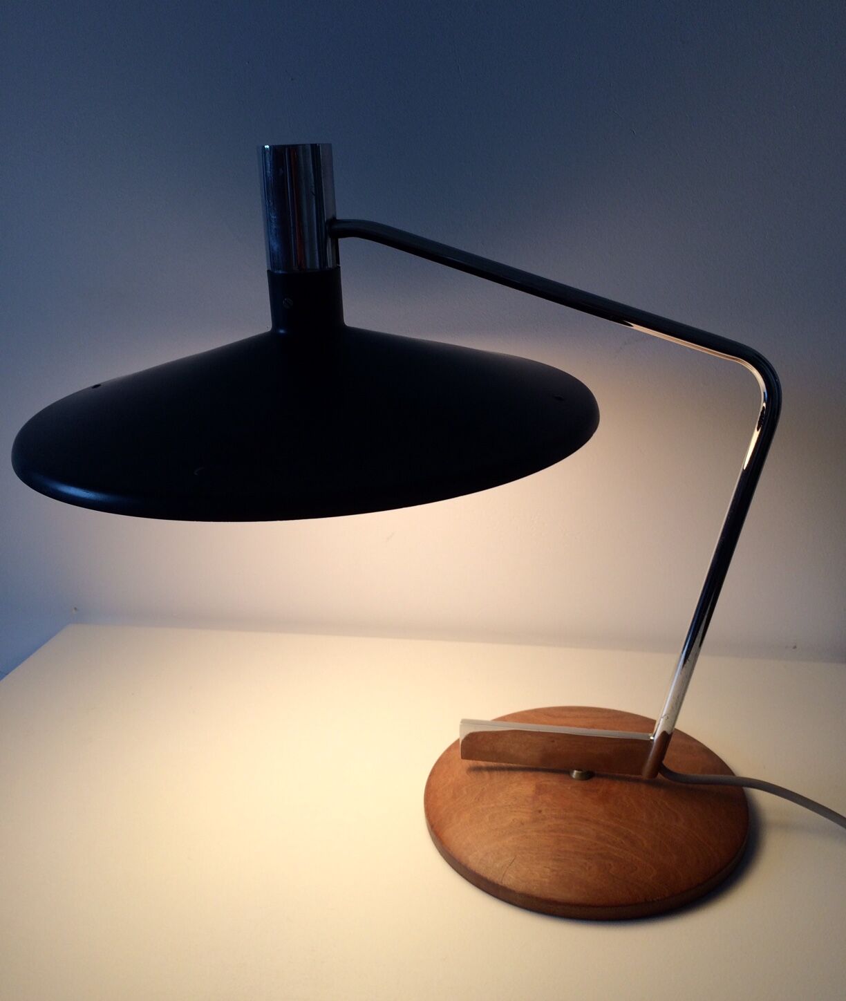 1960's desk lamp with turning base by George Frydman