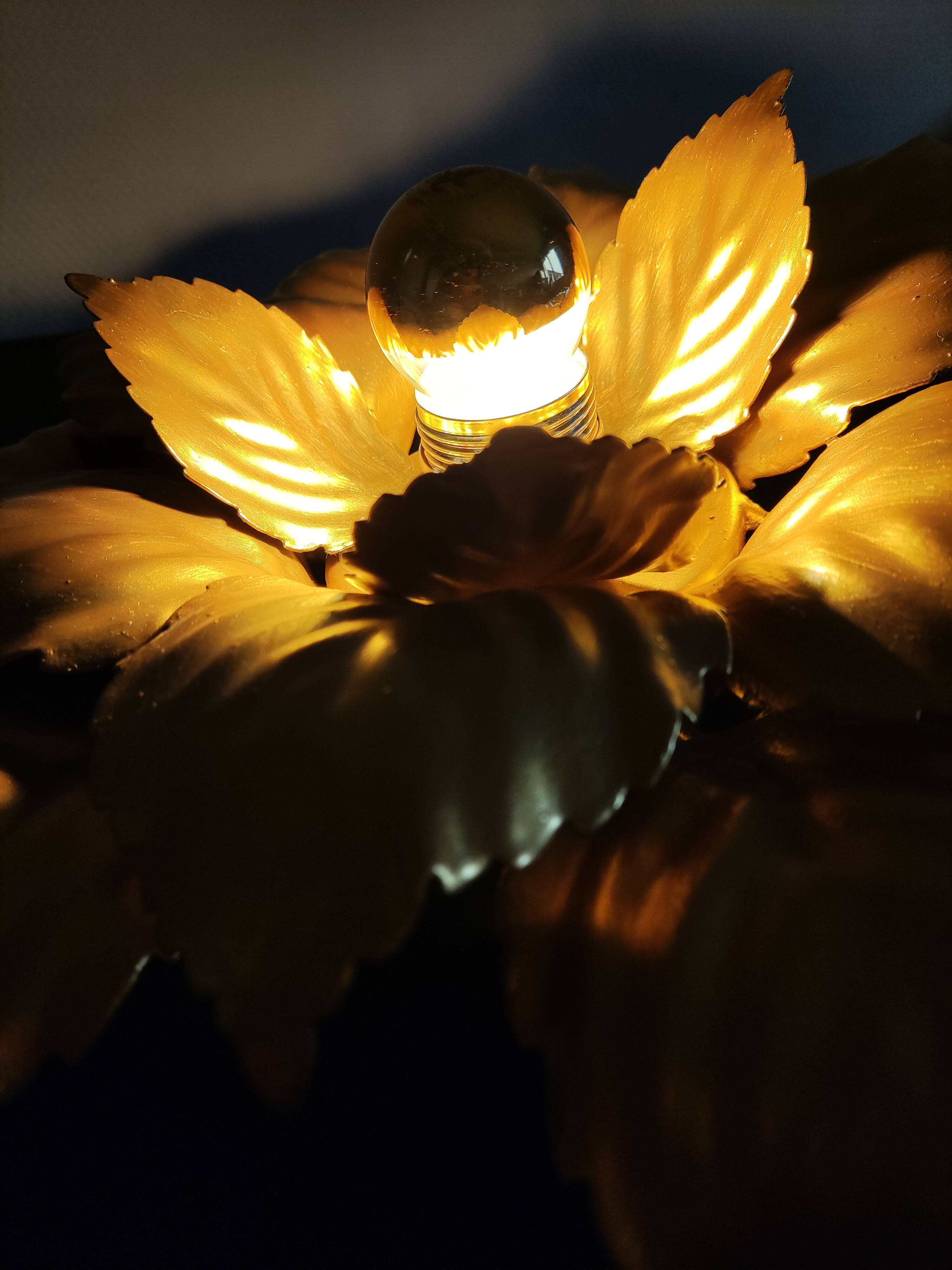 Applique feuilles dorée