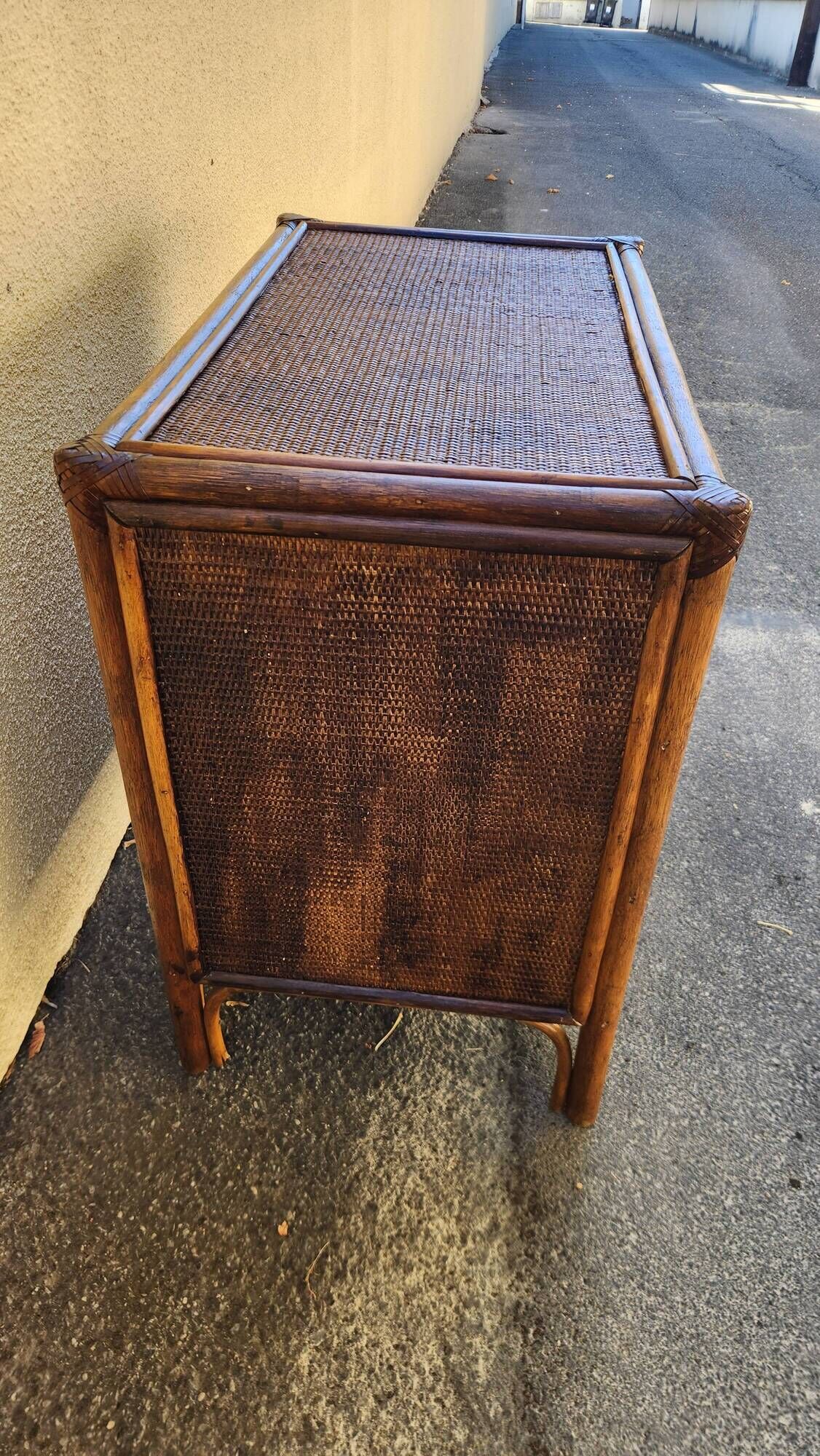 Commode vintage en rotin et osier tressé – 3 tiroirs / Style Boho & Chabby
