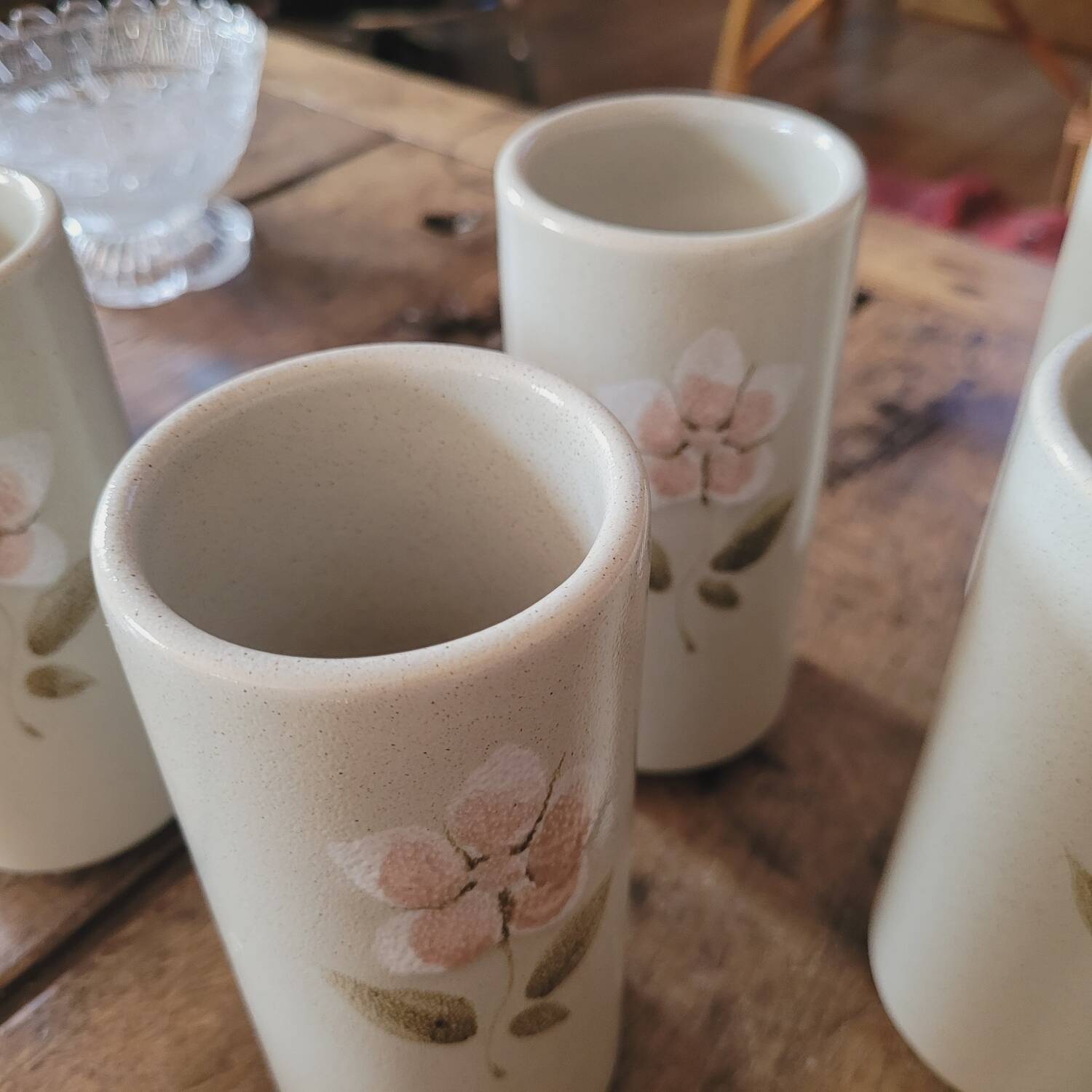 Set of 6 vintage cups