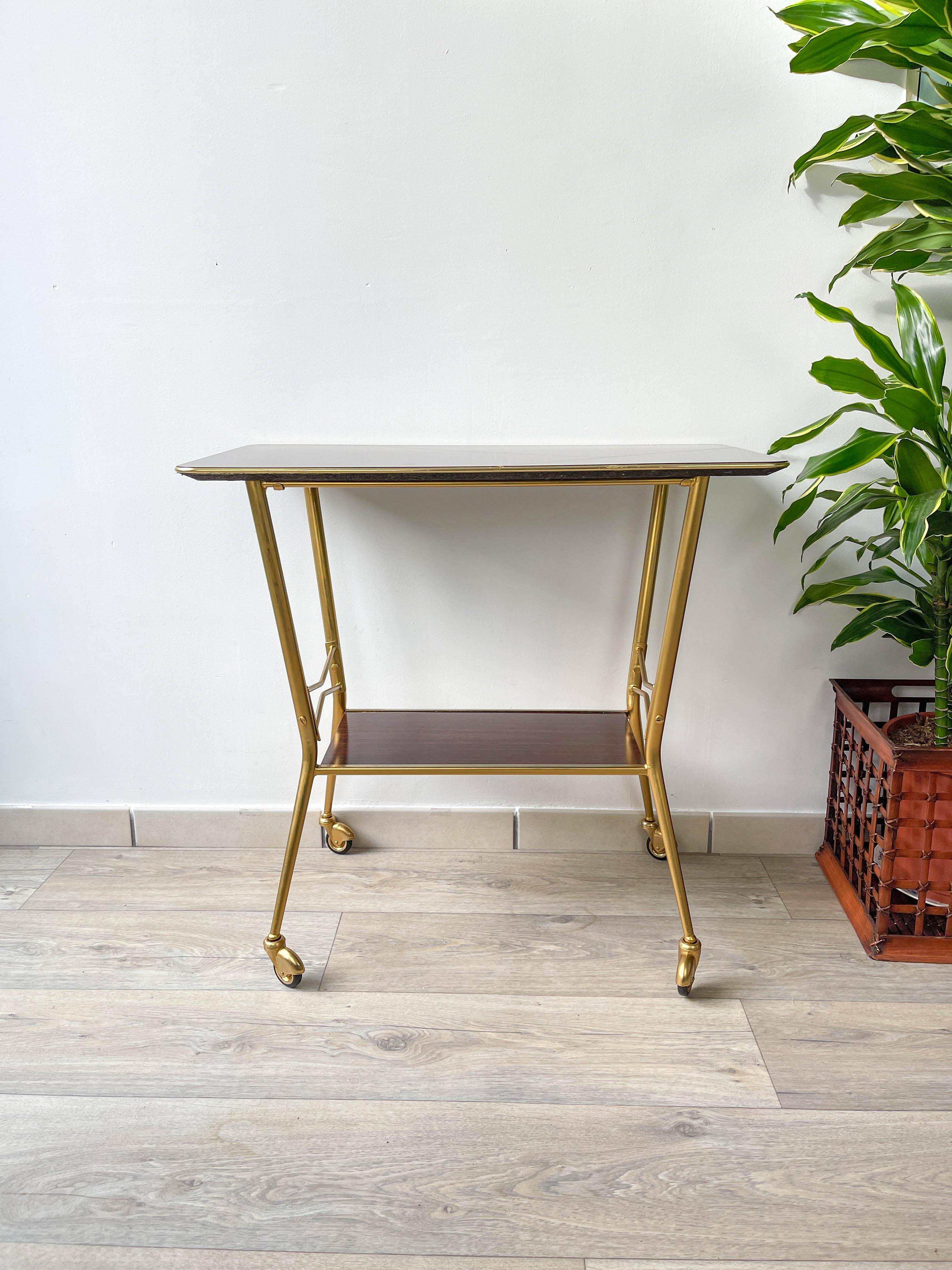 Vintage 60s trolley in revamped formica