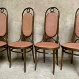 Série de 4 anciennes chaises bistrot Thonet en bois courbé