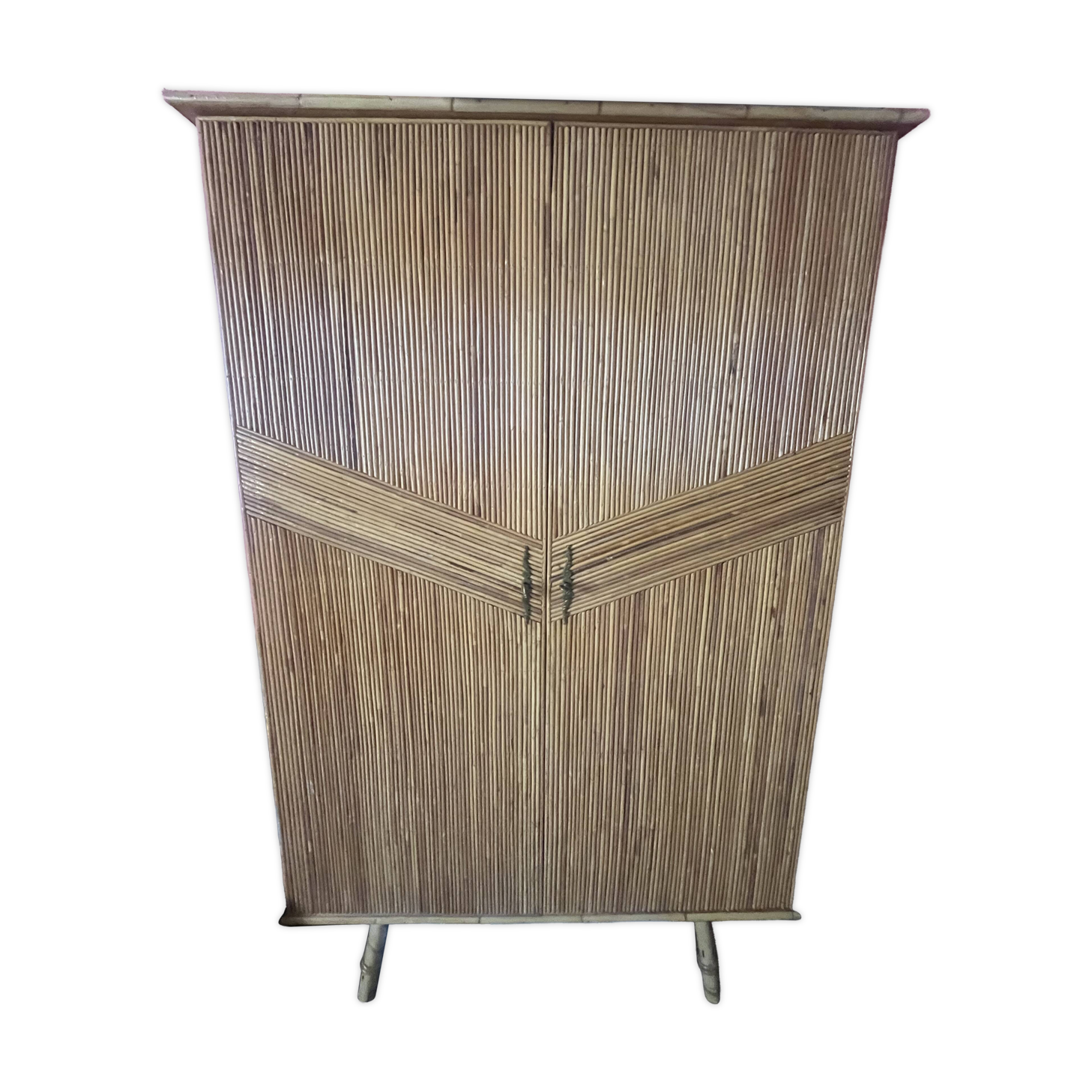 Armoire en bambou