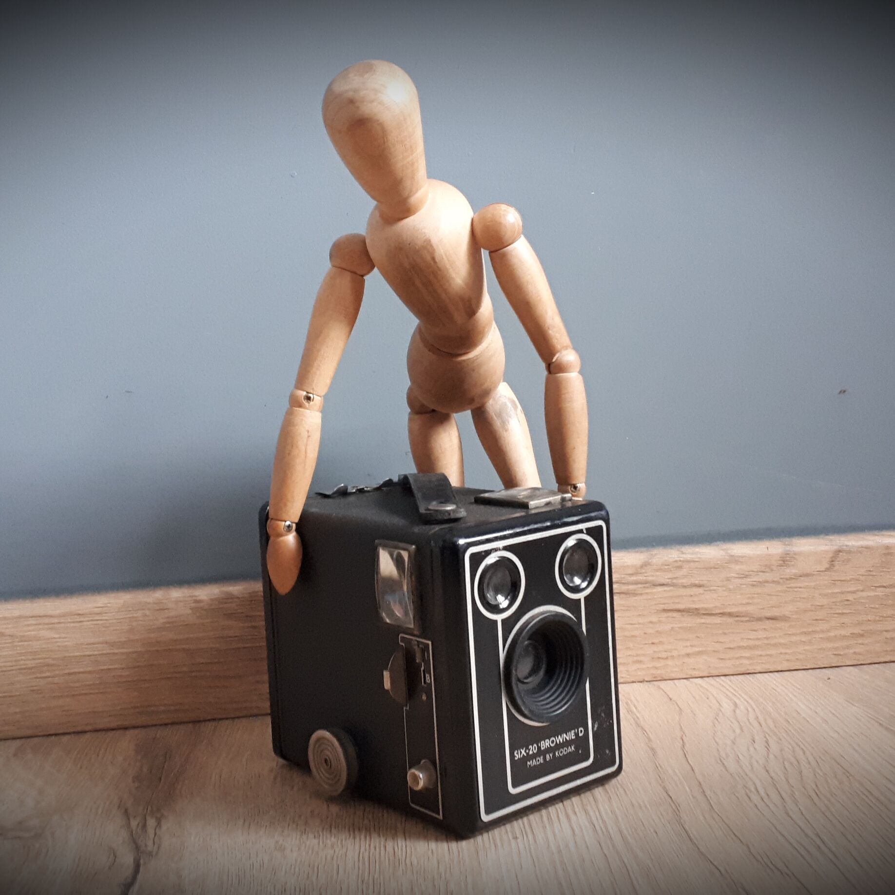 Camera Six 20 Brownie Kodak