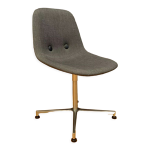 Fauteuil Eyes EJ 2-XU, conçu par