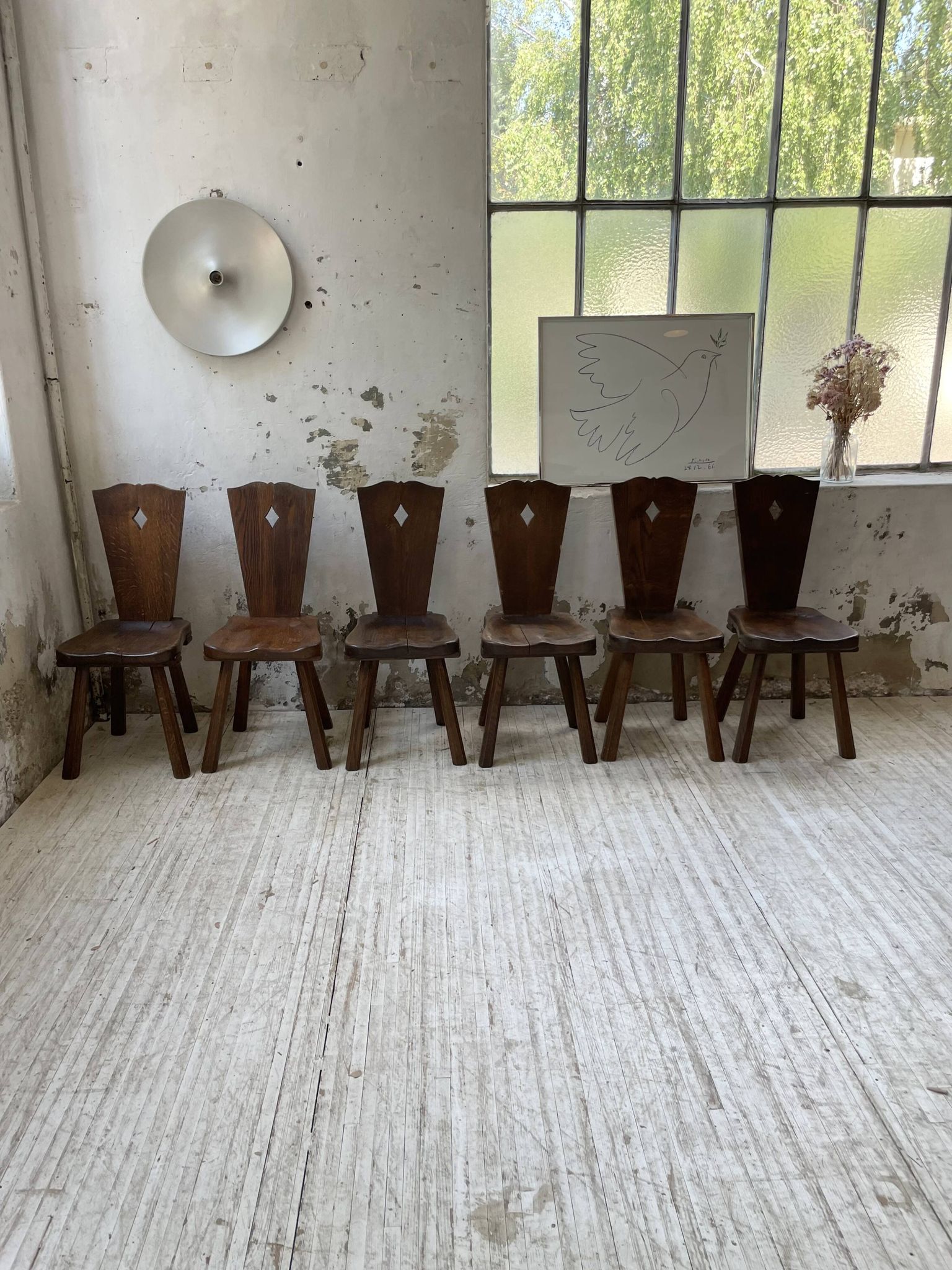 Solid oak chairs Savoyard cap popular art